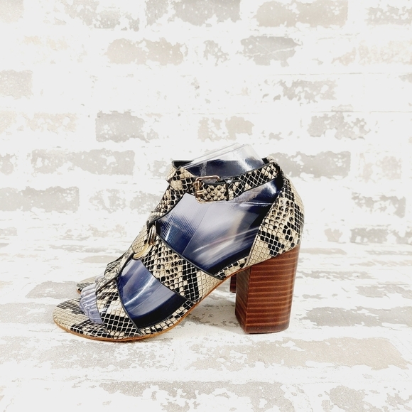 Marc Fisher Shoes - NEW Marc Fisher Natural Snake Print T-Strap Walinda Heeled Sandals W282
